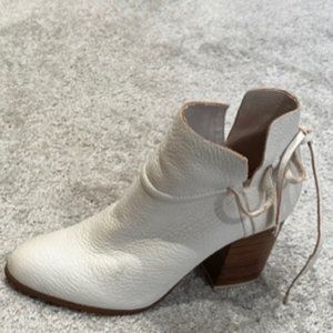 Women's Booties